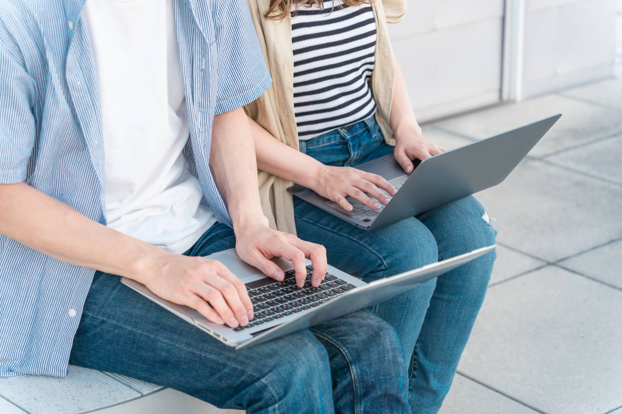 小学校教員免許を通信制大学で取得できる!最新データで見る方法・費用・期間